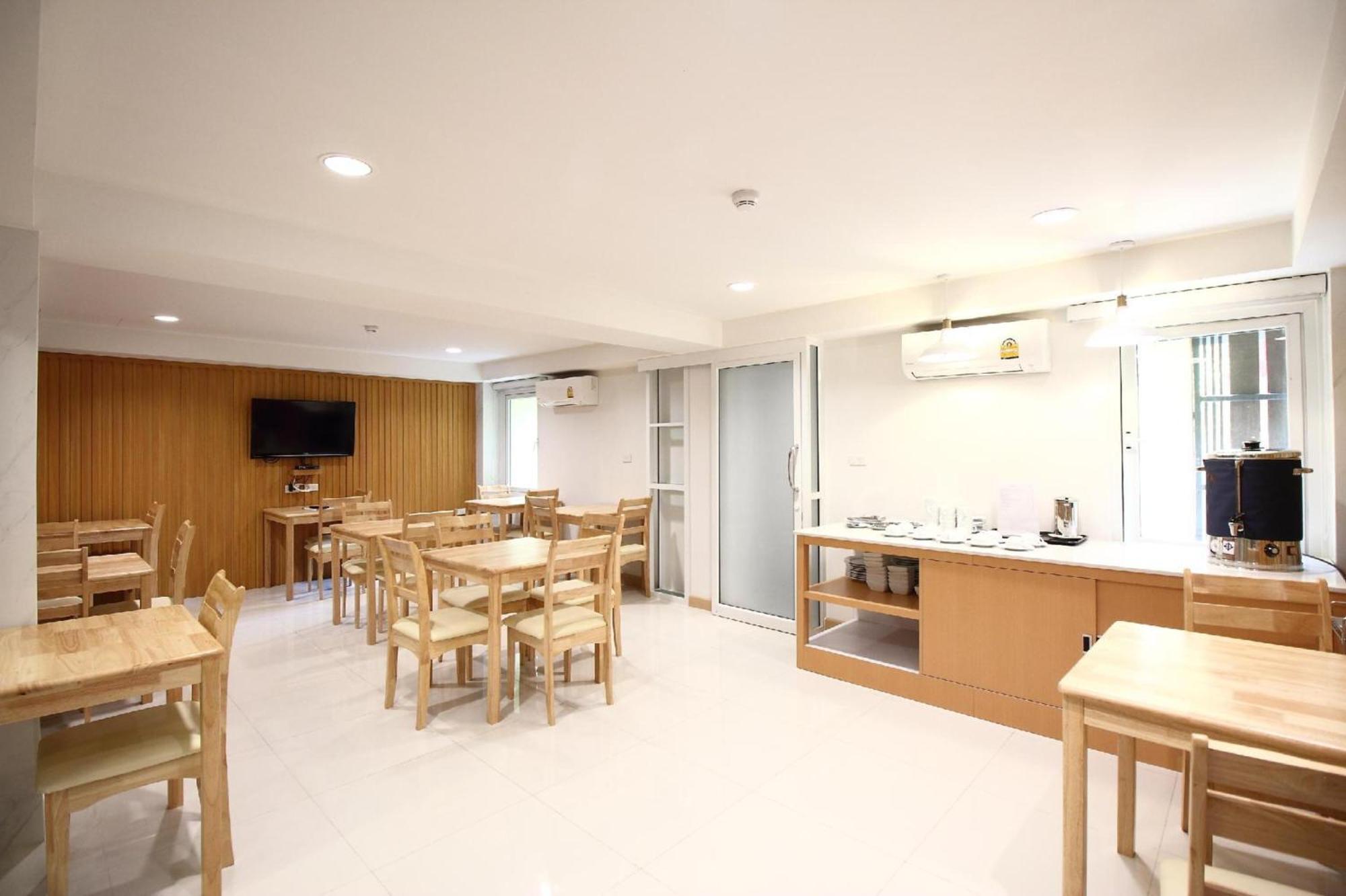 Super Oyo 483 Pannee Hotel Khaosan Bangkok Eksteriør bilde