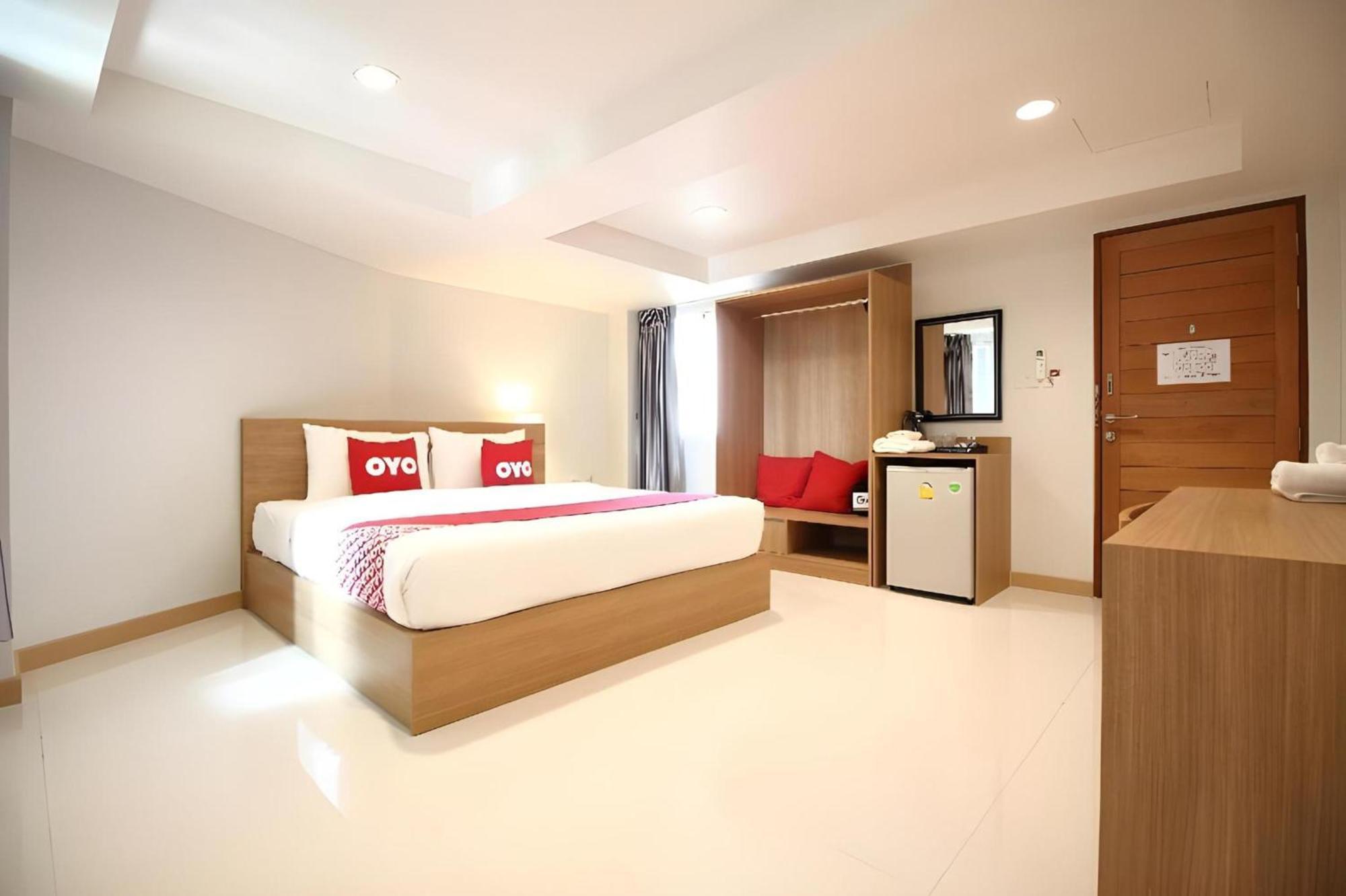 Super Oyo 483 Pannee Hotel Khaosan Bangkok Eksteriør bilde