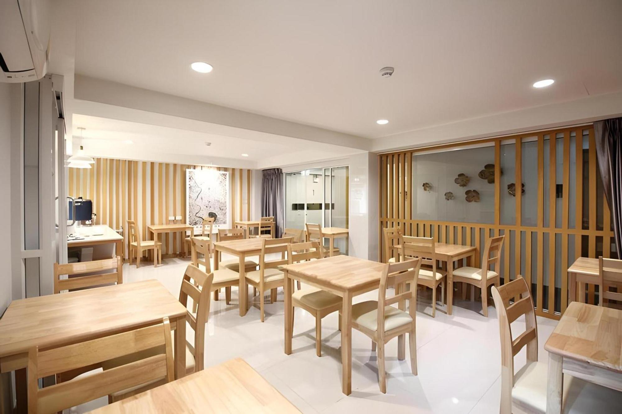 Super Oyo 483 Pannee Hotel Khaosan Bangkok Eksteriør bilde
